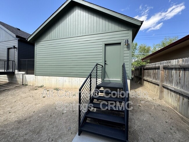 Building Photo - 2512 W Bijou St