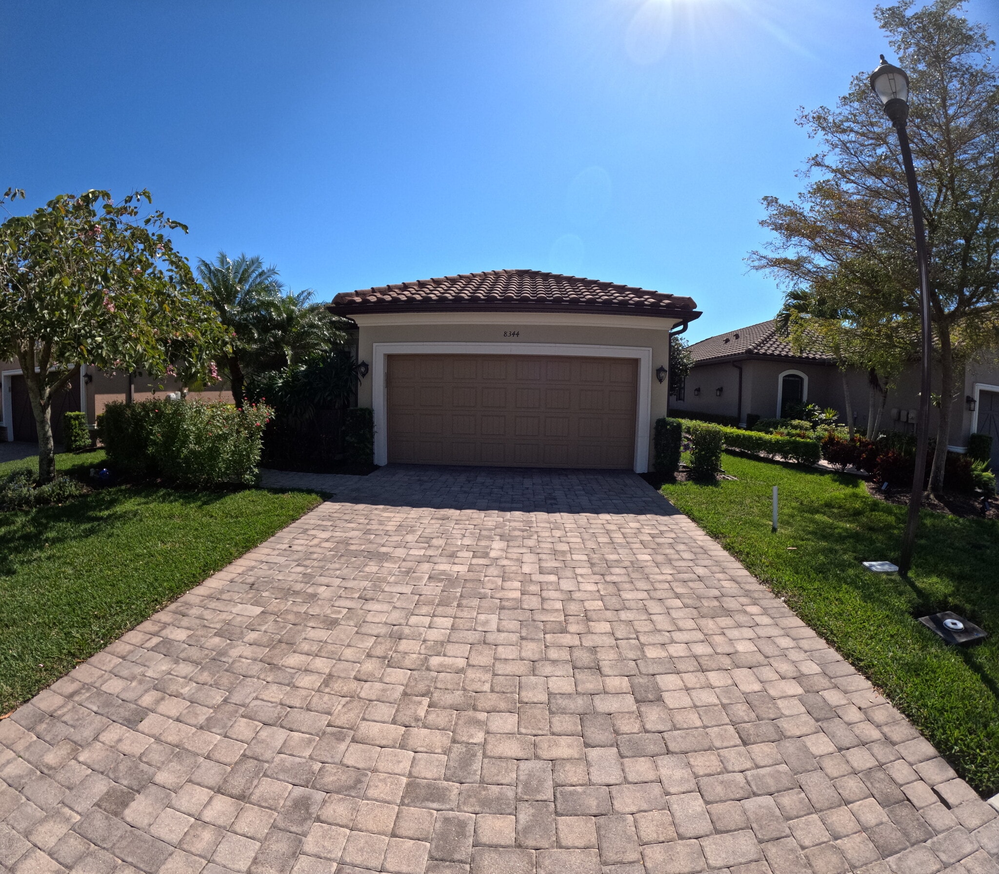 2 car garage - 8344 Lucello Ter N