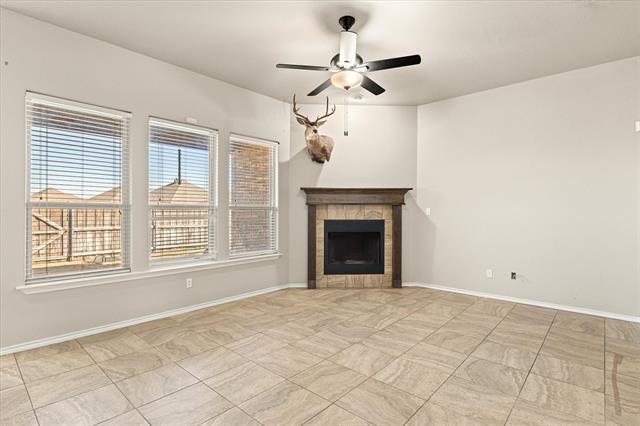 Building Photo - 9128 Parkview Cir