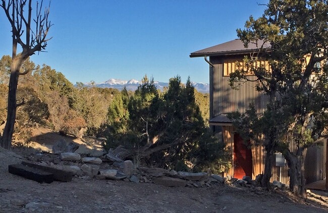 Building Photo - Tiny House Country Living