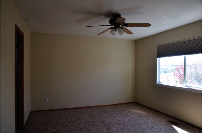 Building Photo - 176 Rockaway Ave