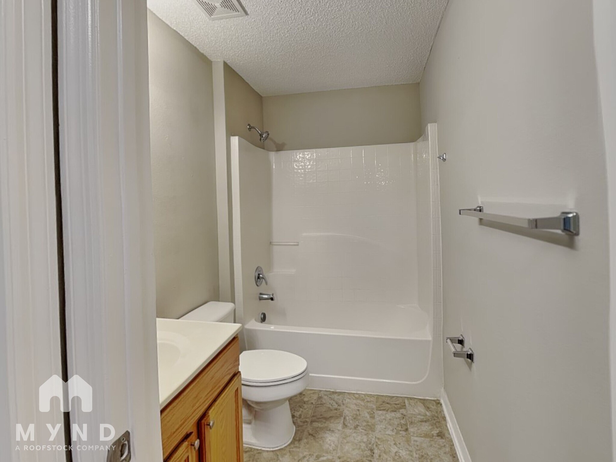 Building Photo - 12552 Gulliver Rd