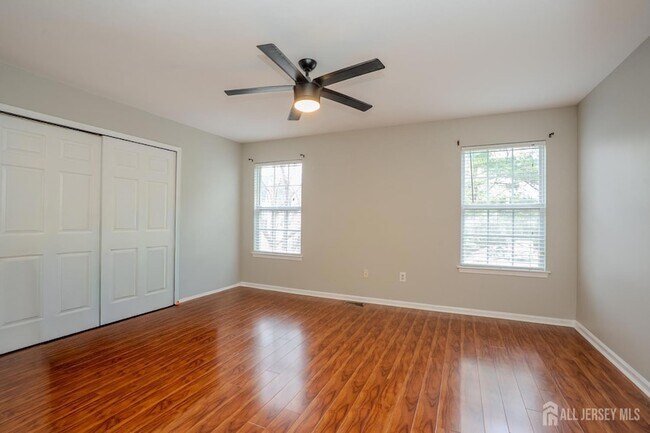 Building Photo - 1503 Blossom Cir