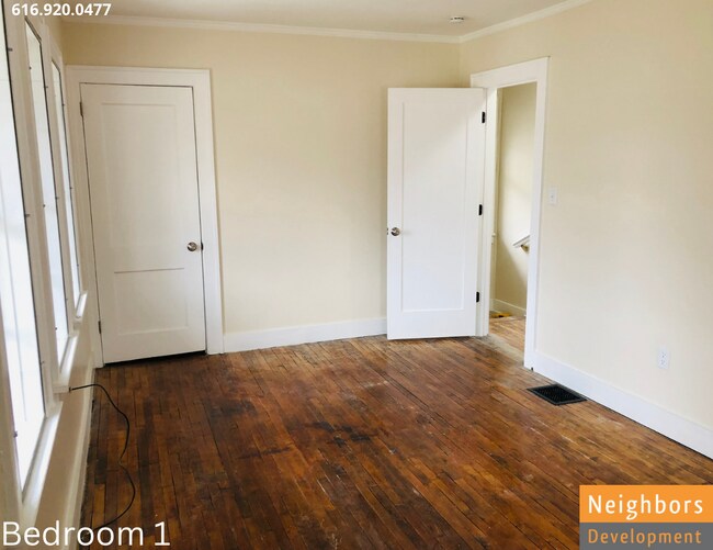 Building Photo - 1139 Walker Ave NW