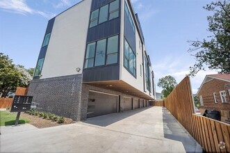 Building Photo - 4642 Coles Manor Pl