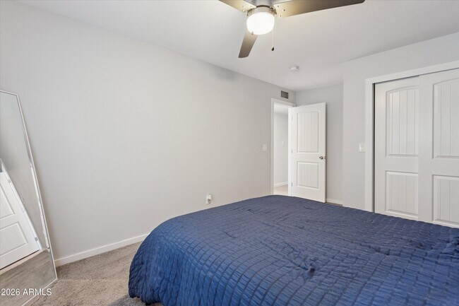 Building Photo - 13801 N 56th Pl