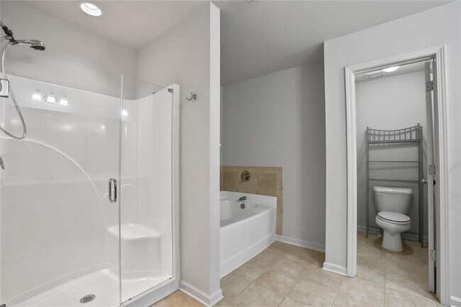 Building Photo - 206 Britt Dr