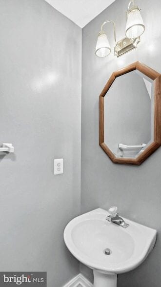 Building Photo - 11540 Leland Pl