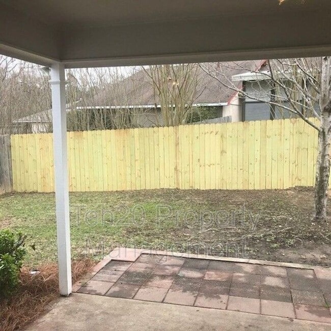 Building Photo - 3714 Fairview Dr