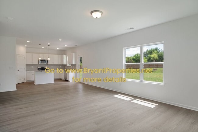 Building Photo - Gallatin - New 4-Bedroom