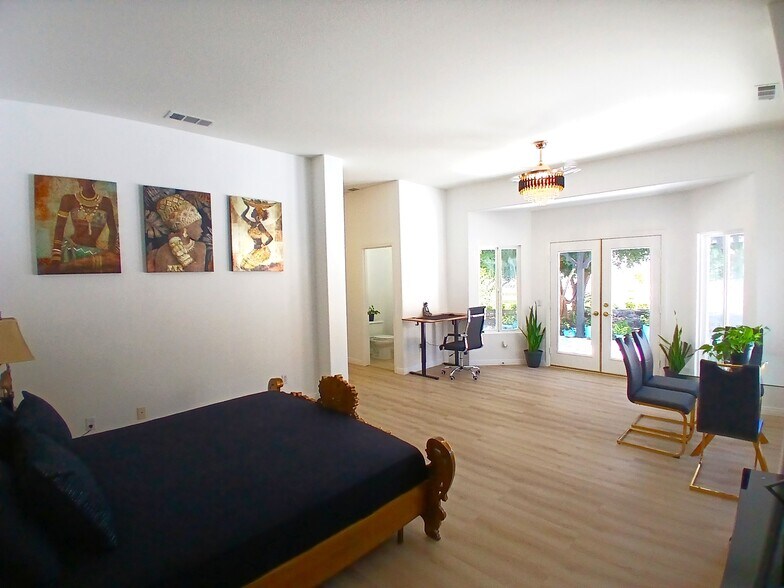 Building Photo - 43605 Los Gatos Rd