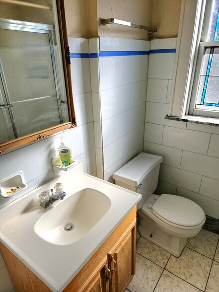 Building Photo - 7046 Forsyth Blvd