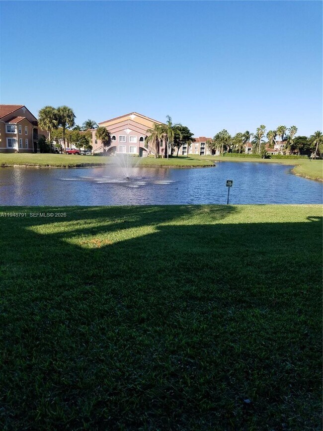 Building Photo - 7888 Sonoma Springs Cir