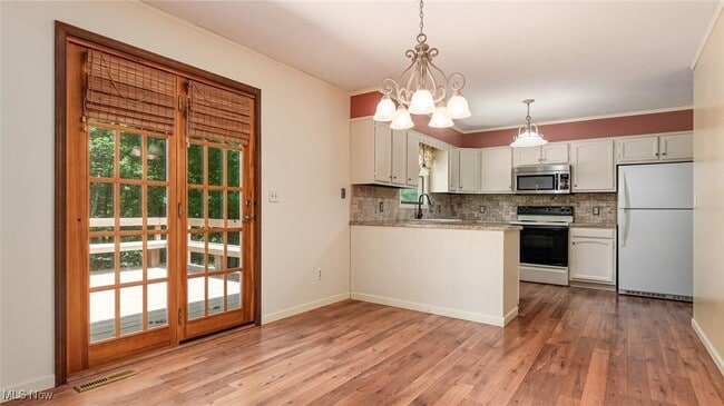 Building Photo - 5650 Dillon Hills Dr