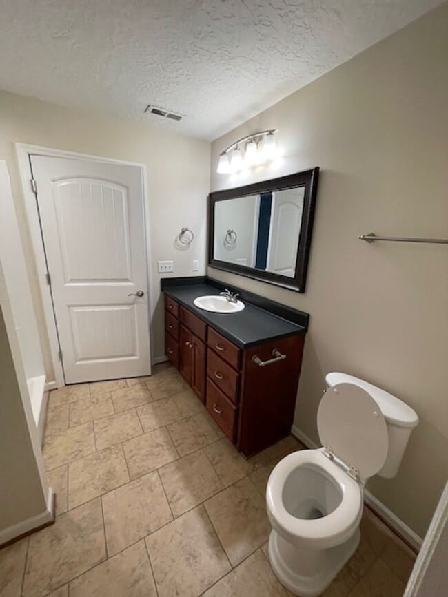 Building Photo - 55 Embecca Landing