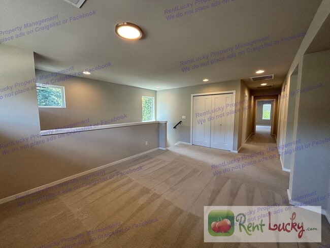 Building Photo - 2812 162nd Ave Ct E