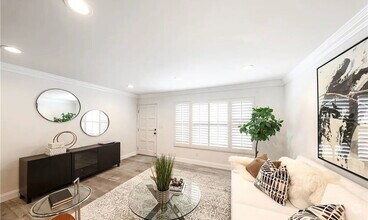 Building Photo - "Chic 1-Bed Santa Monica Retreat: Hardwood...