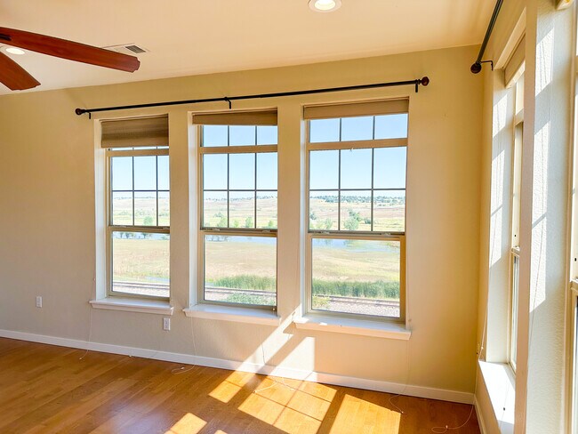Living Room - 13456 Via Varra