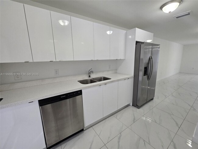 Building Photo - 18700 SW 316th Terrace