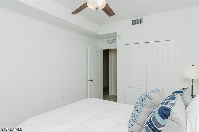 Building Photo - 5629 Double Eagle Cir