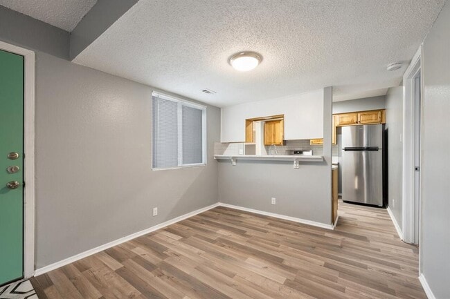 Building Photo - 6805 Blue Dawn Trail