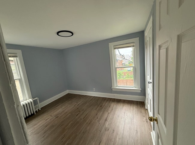 Building Photo - 359 Maria Ave