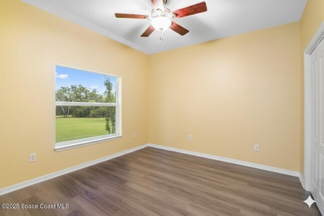 Building Photo - 137 Martesia Way