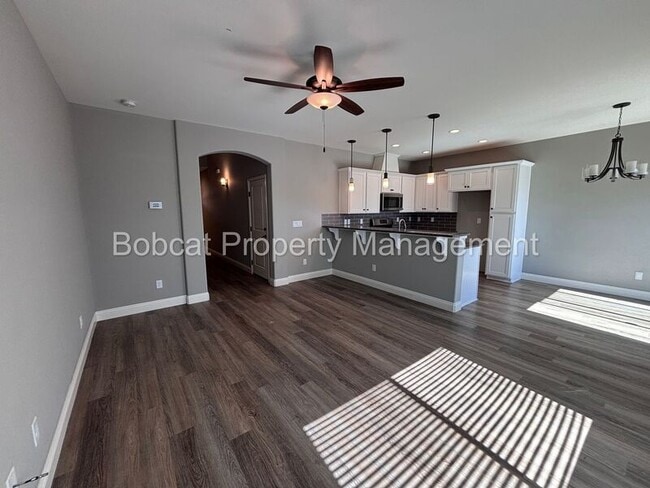 Building Photo - 1213 Correlli Ct