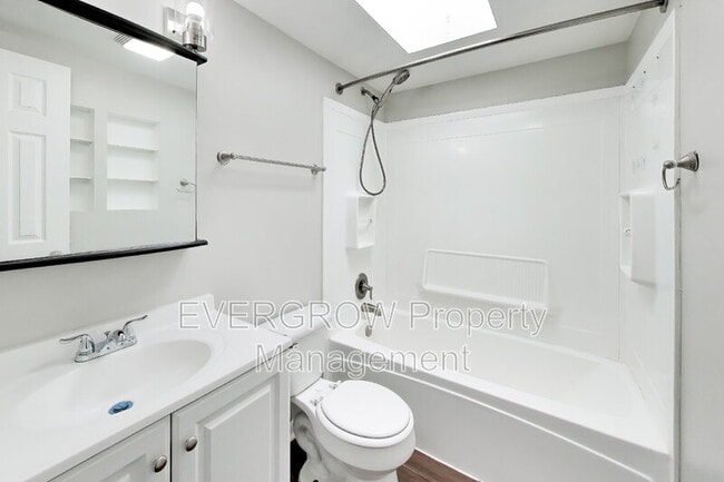 Building Photo - 4219 Varner Rd