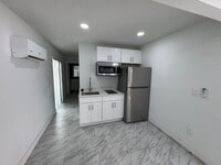 Building Photo - 4359 Cassius St