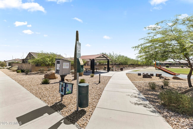 Building Photo - 2603 S Barks Canyon Trail