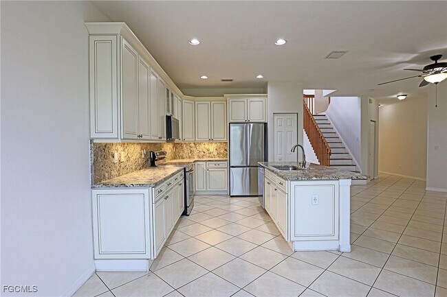 Building Photo - 11565 Plantation Preserve Cir S