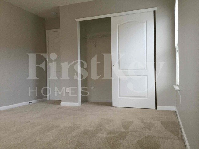 Building Photo - 127 Colville Rd