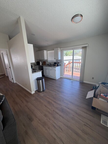 Building Photo - 4620 Dooley Way