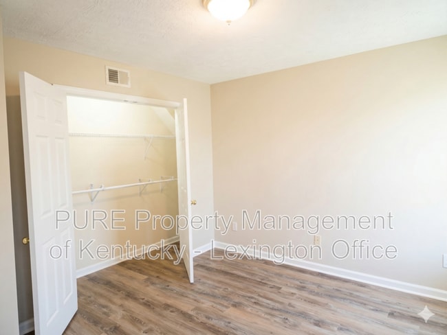 Building Photo - 124 Grinder Ct