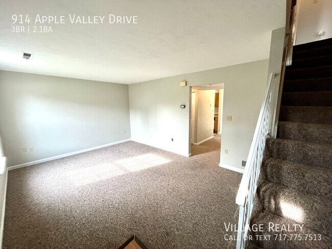Building Photo - 914 Apple Valley Dr