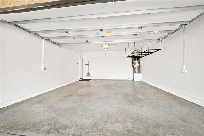 Building Photo - 4370 Mt Kisco Way