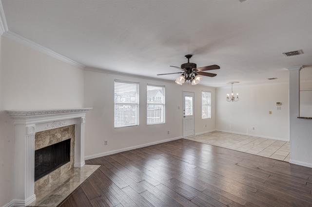 Building Photo - 3009 Meadow Bluff Dr