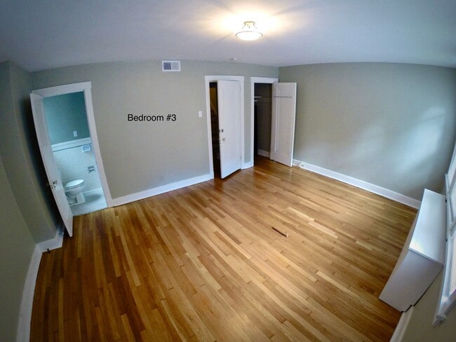 Building Photo - 6/1 Remodeled LUXURY house 2 blocks from CMU.