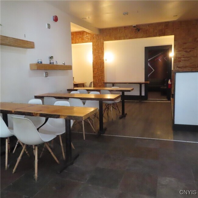 Building Photo - 600 Burnet Ave