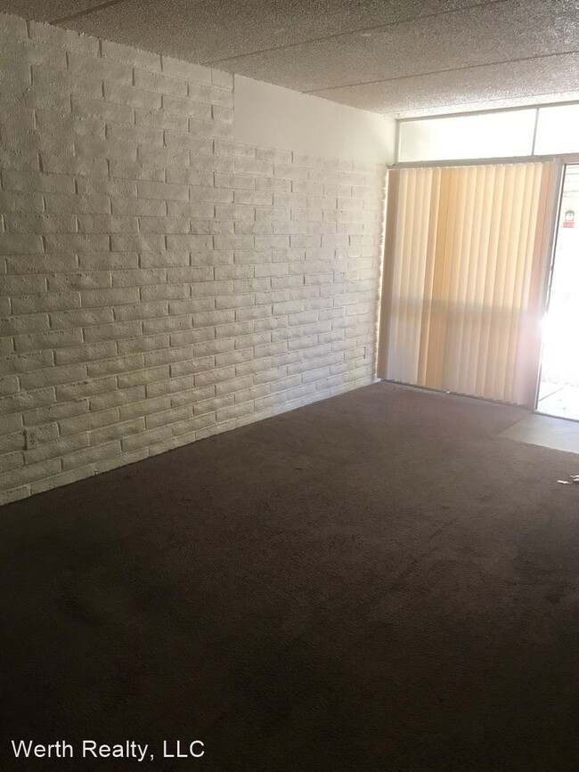 Building Photo - 1 br, 1 bath Apartment - 20 N. Leonora Ave.
