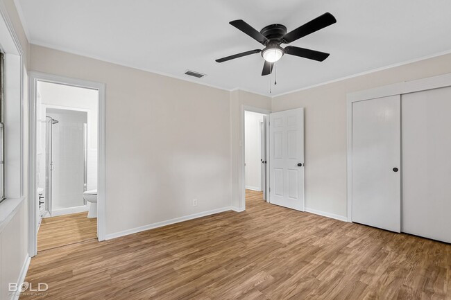 Building Photo - Welcome Home!