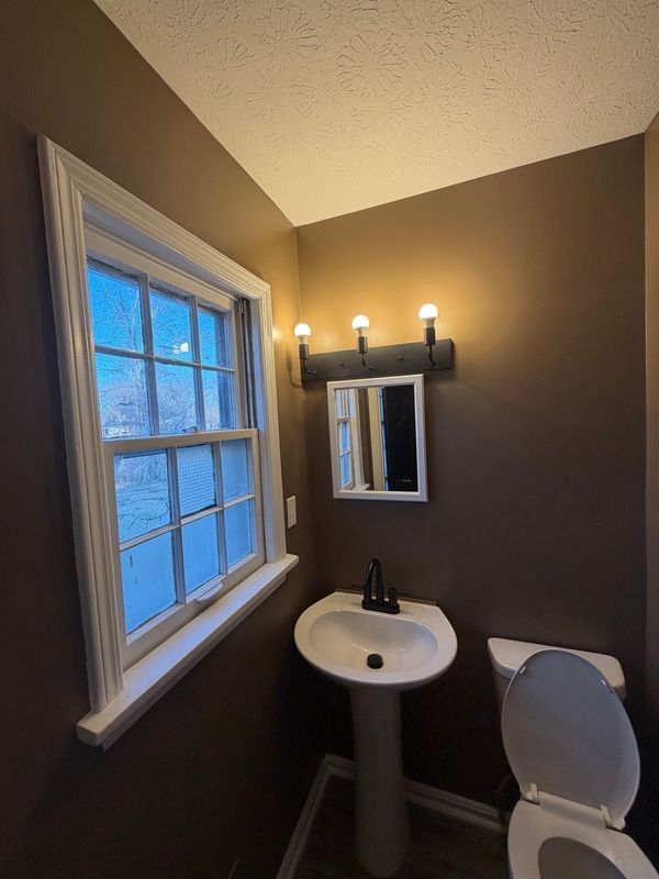 Building Photo - 2613 Accasia Dr