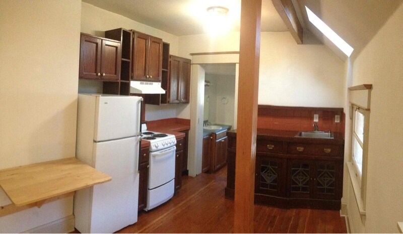 Building Photo - 3603 SE Alder St