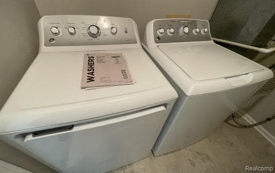 Building Photo - 27595 Harrison Woods Ln