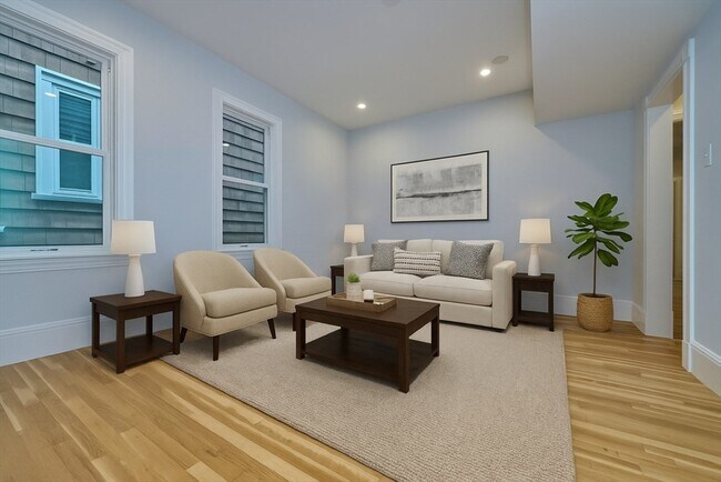 Building Photo - 38 Washburn St