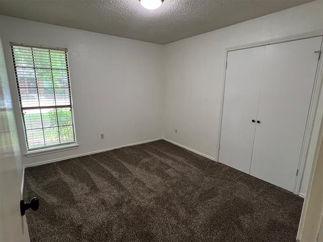 Building Photo - 741 Sparrow Ln