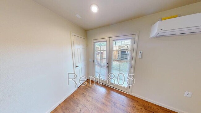 Building Photo - 622 S Seaward Ave