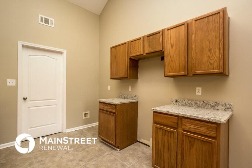 Building Photo - 4980 Wolfcreek View