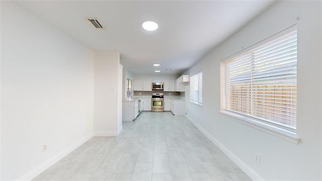 Building Photo - 17 Green View Cir